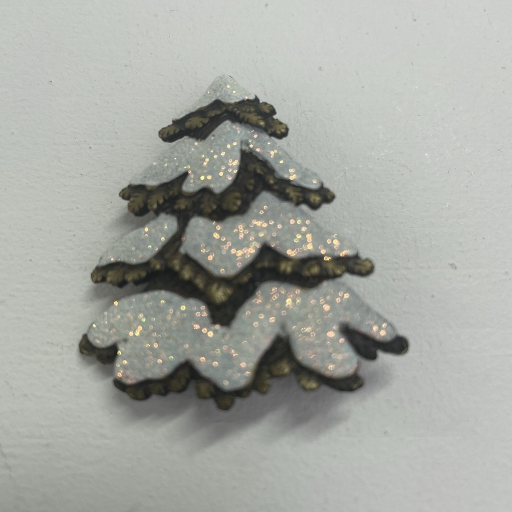 Vintage Christmas Tree Brooch JJ Signed Brass Tone Snowfall Woodland Glitter